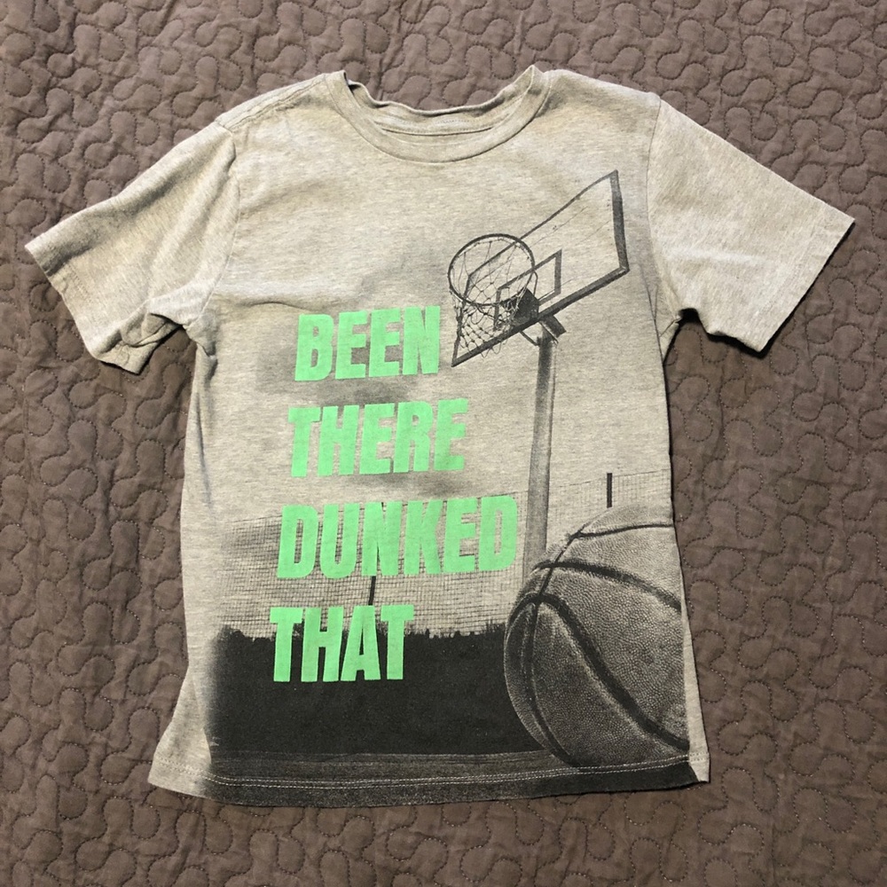 💙 basketball T-shirt